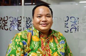 Dr Handi Risz