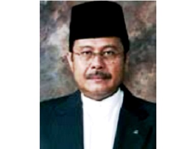 Fahmi Idris meninggal