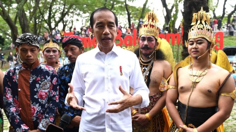 Jokowi dan seniman