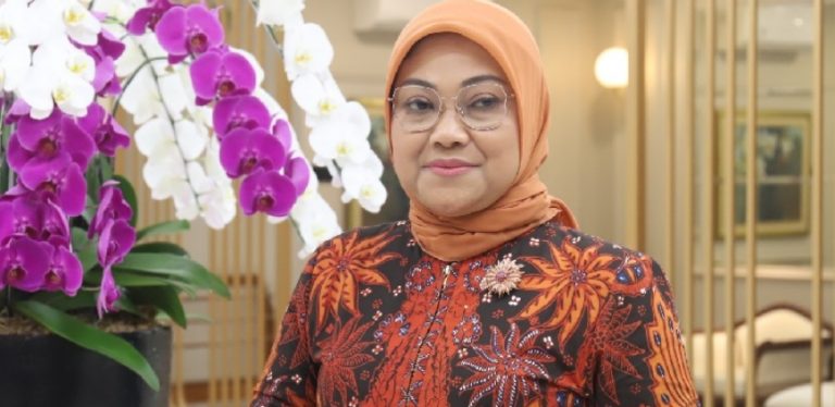 Menaker Ida Fauziyah