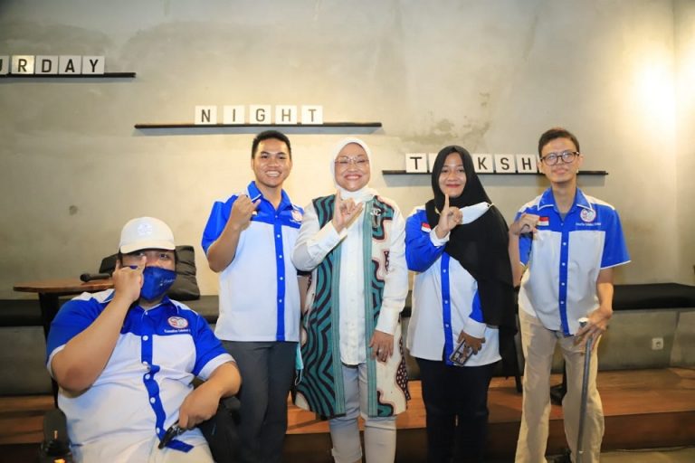 Menaker Ida Fauziyah