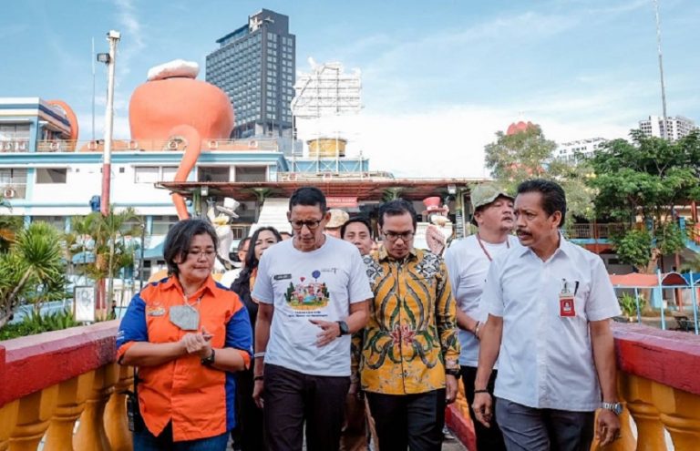 Sandiaga sosialisasi ntaman rekreasi