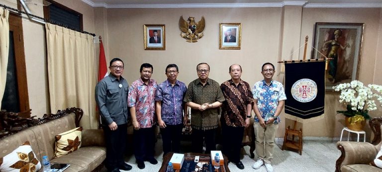 Kardinal Suharyo terima ISKA