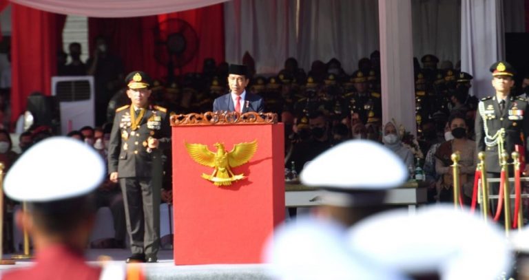 Presiden di HUT Polri