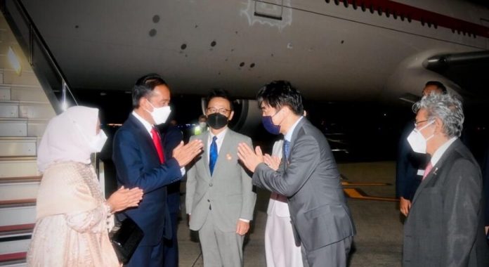Presiden tiba di Tokyo