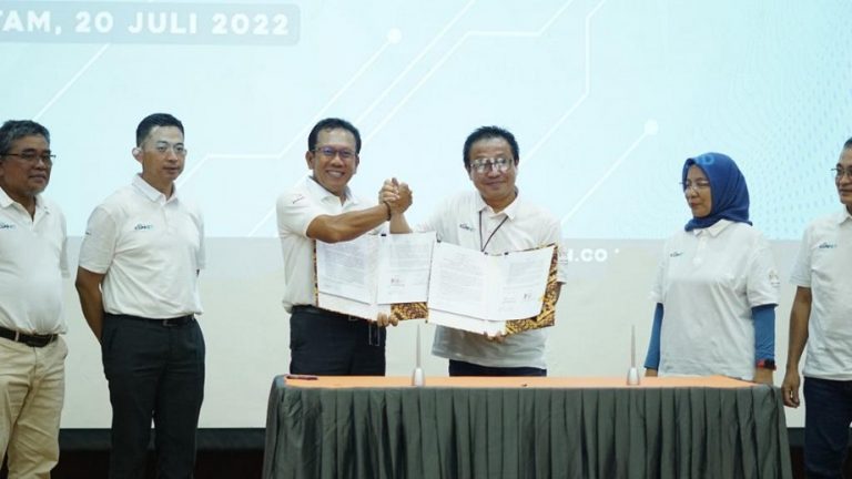 PLN Batam dan ICON+