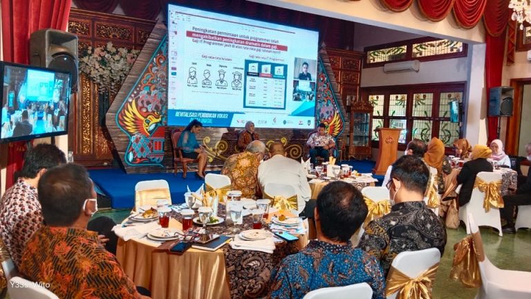Launching dan relaunching Edushifty dan STA
