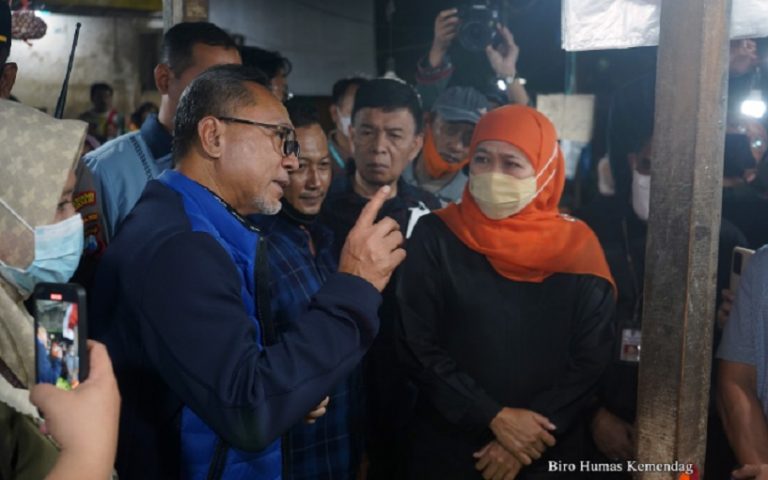 Medndag tinjau bapok di pasar Keputran