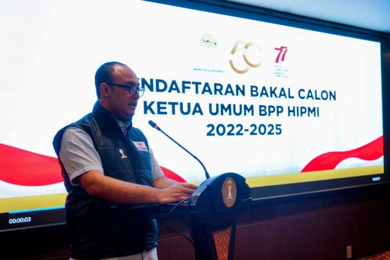 Anggawira ambil formulir