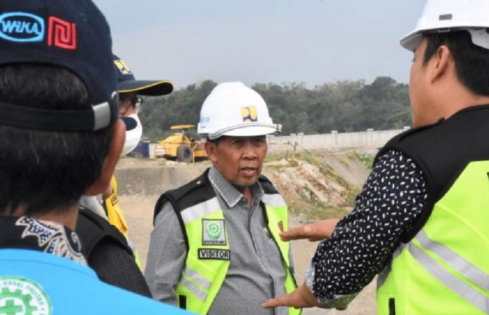 Anggota Komisi V DPR RI Fadholi saat kunjungan di Sumedang, Jawa Barat