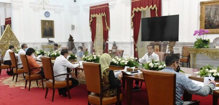 Presiden rapat persiapan Piala Dunia U20