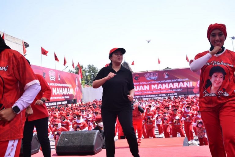 Lomba senam Piala Puan Maharani
