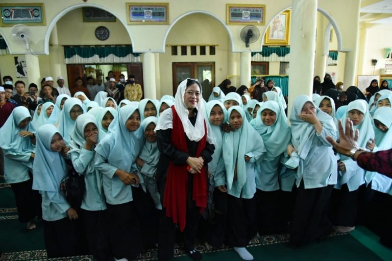 Puan soal sistem pendidikan di Ponpes