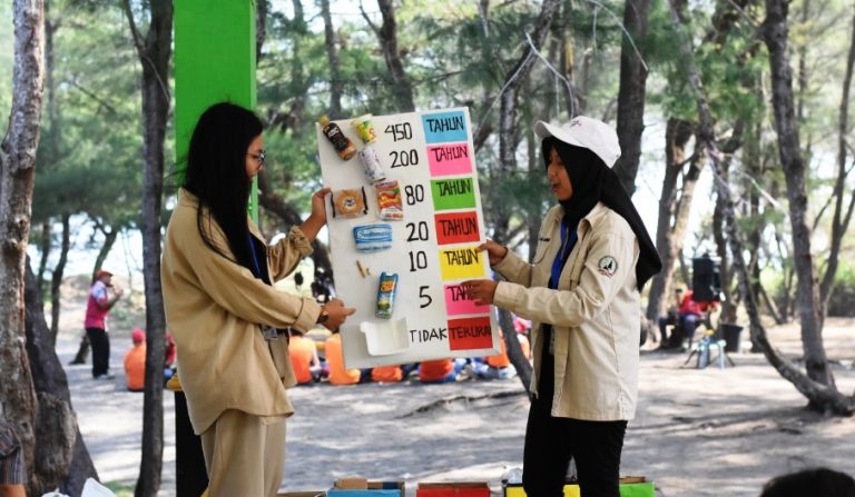 Travelxism Jaga Ekosistem Laut