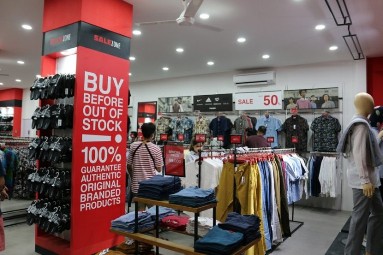ZONE buka gerai baru