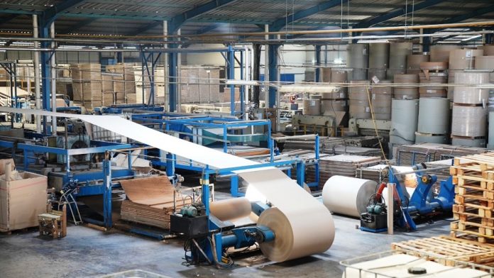 Pabrik kertas dan bahan kimia terintegrasi PT Alkindo Naratama Tbk (ALDO)