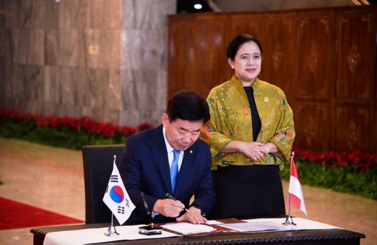 Ajak Ketua Parlemen Korsel Keliling Kompleks DPR, Puan Jelaskan Sejarah Gedung Kura-Kura