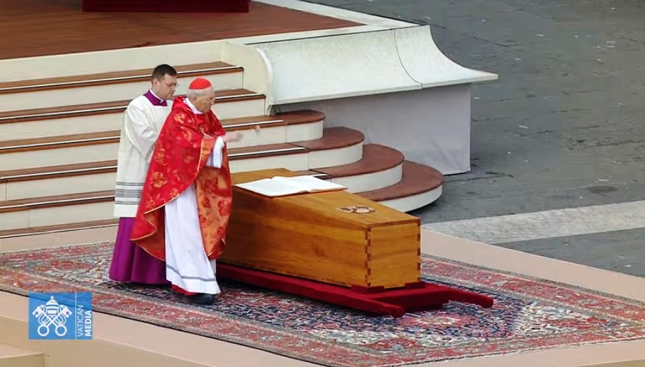Misa Requiem Paus Emiritus Benediktus XVI