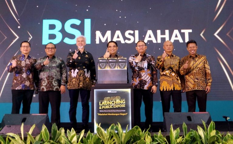 BSM Umat Resmi Bertransformasi jadi BSI Maslahat