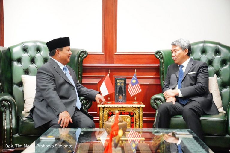 Terima Kunjungan Menhan Malaysia, Prabowo Optimistis Hubungan Bilateral Semakin Erat