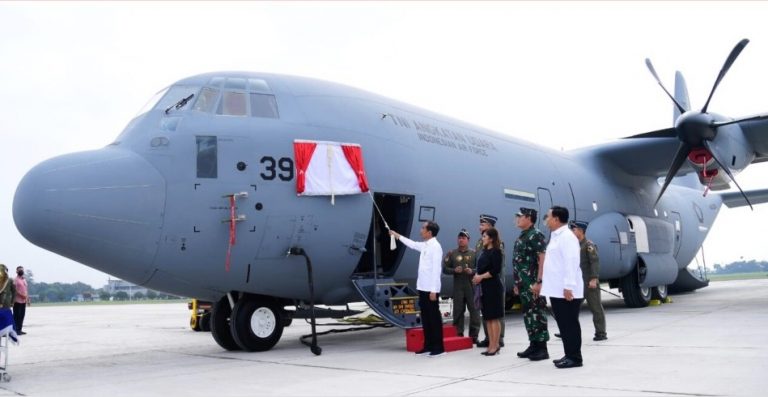 Presiden: Super Hercules TNI AU Pesawat Canggih untuk Berbagai Operasi