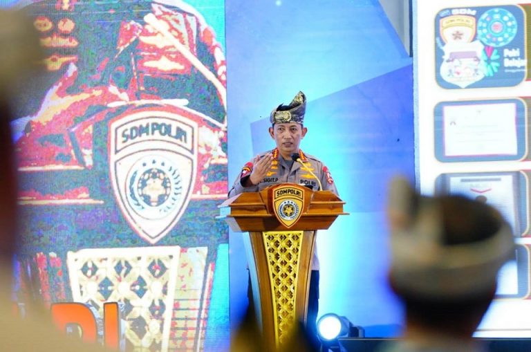 Kapolri: Penguatan SDM Penting untuk Raih Kepercayaan Publik