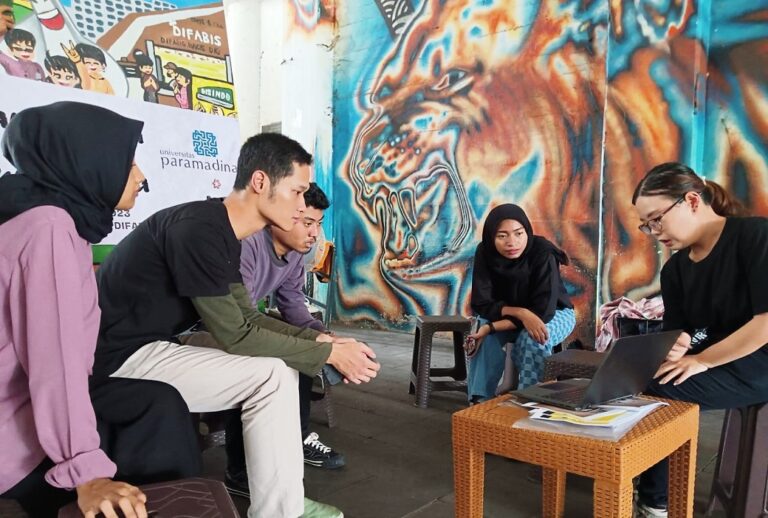 Meracik Kopi, Asa, dan Bahasa bersama Kedai Difabis