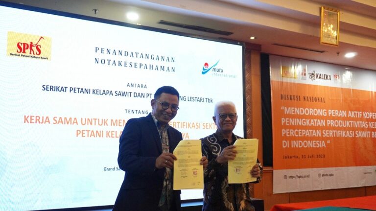 SPKS dan Mutuagung Lestari Teken MOU Fasilitasi Sertifikasi Sawit Berkelanjutan