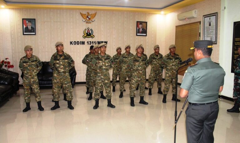 Dandim 1311/Morowali: Terapkan 8 Wajib TNI dalam Berhubungan dengan Masyarakat