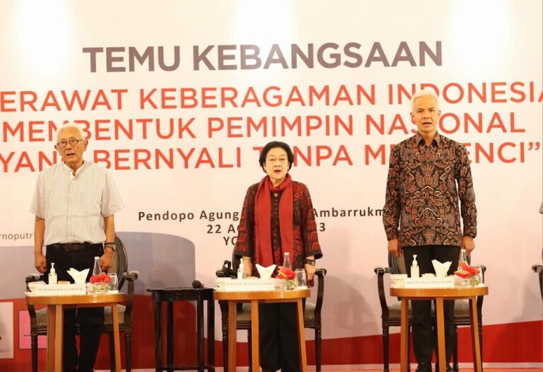 Bicara di Temu Kebangsaan, Ganjar Ungkap Indonesia Jadi Negara yang Produktif