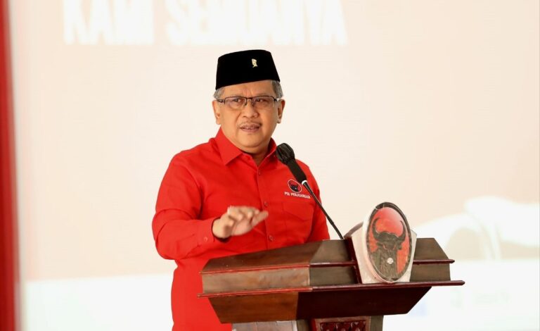 Kepada Dubes Inggris, Sekjen PDIP Jelaskan Perkembangan Demokrasi di Indonesia