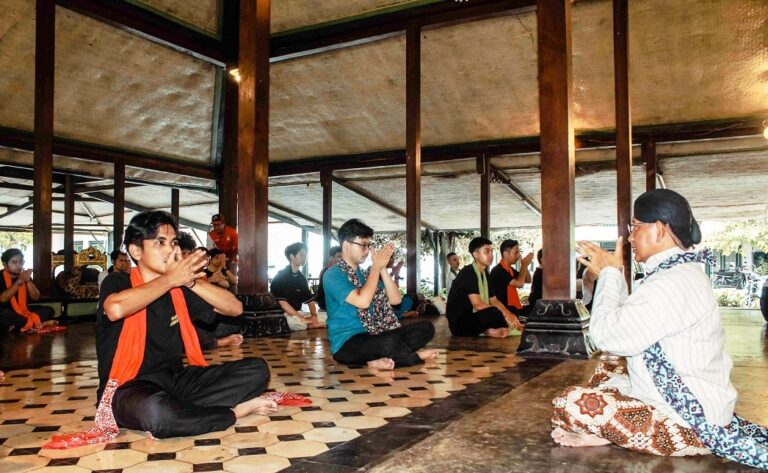 KPBB UAJY Perkenalkan Budaya Yogyakarta Melalui Program Jogja Istimewa
