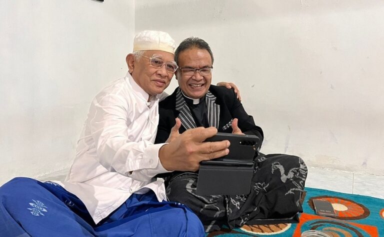 Rm Budi Purnomo: Budayawan Harus Jadi Suluh Pencerah, Bukan Pemecah Belah