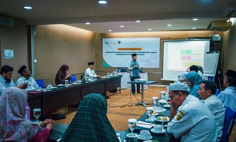 Workshop BSI Maslahat Tingkatkan Kapasitas Pendamping UMKM bagi Penyuluh KUA Menteng  
