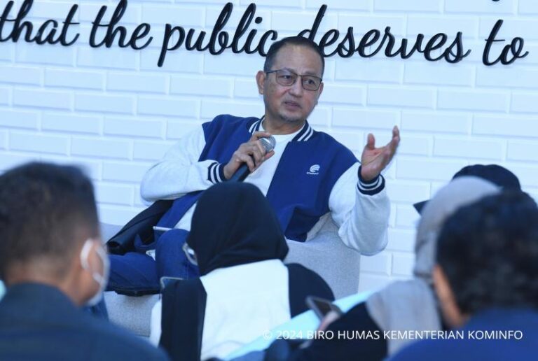 Dirjen Aptika  Kominfo: Ada Bot Spam pada Akun Pasangan Calon Presiden