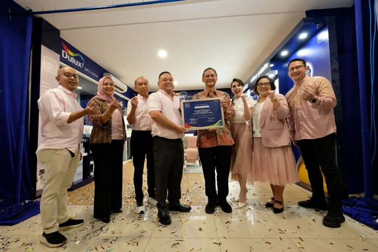 Resmikan Flagship Store Pertama di Jatim, Dulux Experience Store Lebih Dekat dengan Konsumen