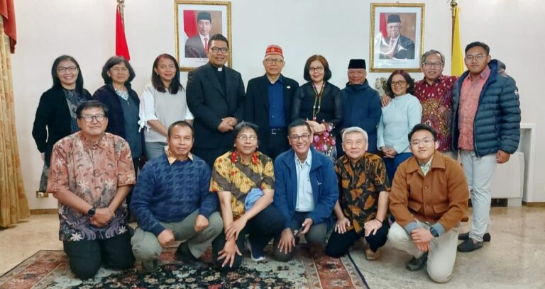 89 Wartawan Media Internasional Ikuti Kunjungan Paus Fransiskus ke Indonesia