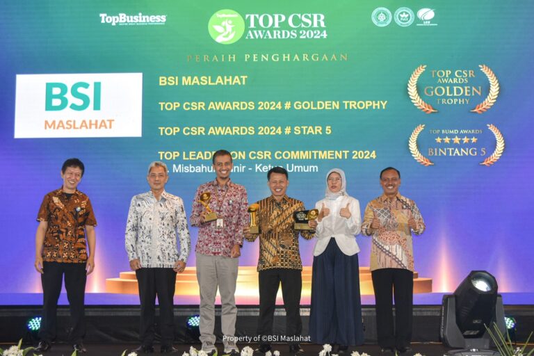 BSI Maslahat Raih Golden Trophy di Top CSR Award 2024