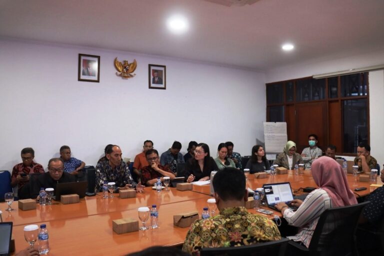 Islam dan Demokrasi Topik Sangat Relevan bagi Indonesia