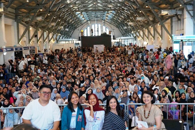 Hadapi Ketidakpastian Karier di Masa Mendatang Melalui Kesetaraan dan Inovasi Pendidikan