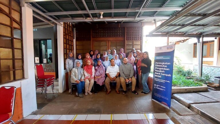 Kolaborasi Universitas Paramadina-Bank Sampah Melati Kelola Limbah Rumah Tangga