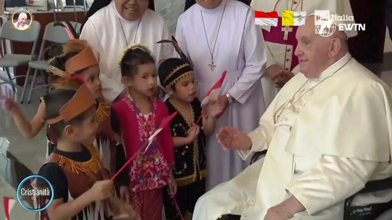 Tayang di TV Italia, Nyanyian Anak Panti di Hadapan Paus Fransiskus di Jakarta, dan Makna Kata Terima Kasih