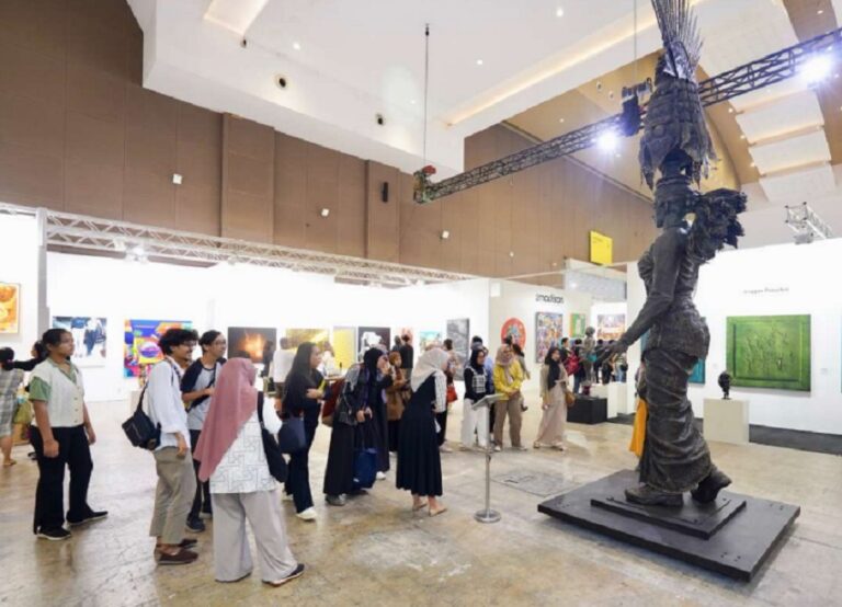 Digelar 4-6 Oktober, Ini Alasan Art Jakarta 2024 Wajib Anda Kunjungi