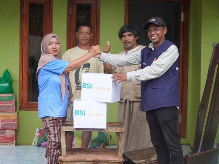 BSI Maslahat Turunkan Tim Kemanusiaan Respon Banjir Sukabumi
