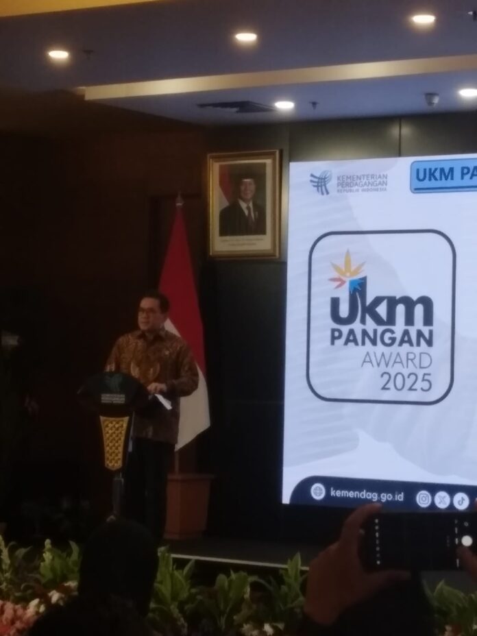 Menteri Perdagangan Budi Santoso meluncurkan UKM Pangan Award 2025 (foto: tomy)