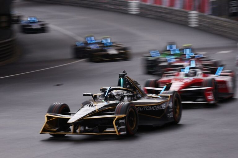Oliver Rowland dan Sebastien Buemi Menangkan Dua Balapan yang Berbeda di Monaco E-Prix 2025