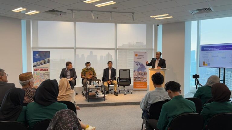 Ekonomi Asia Tenggara di Tengah Disrupsi Global: Indonesia Harus Jadi Pelopor, Bukan Pengikut
