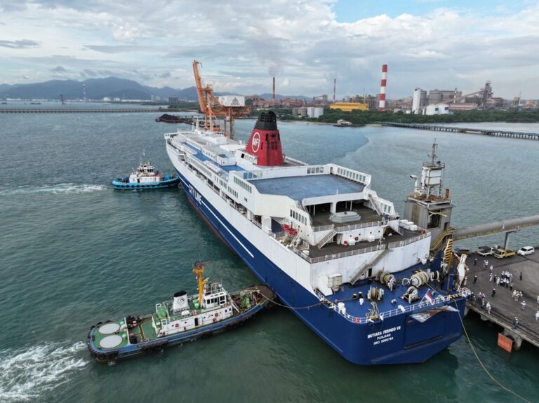 Anak Usaha Krakatau Steel Buka Layanan Terminal Ro-Ro Jawa – Sumatera