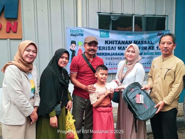 Wujudkan Kepedulian Nyata, BSI Maslahat Gelar Khitanan Massal di PT FIM Cileungsi