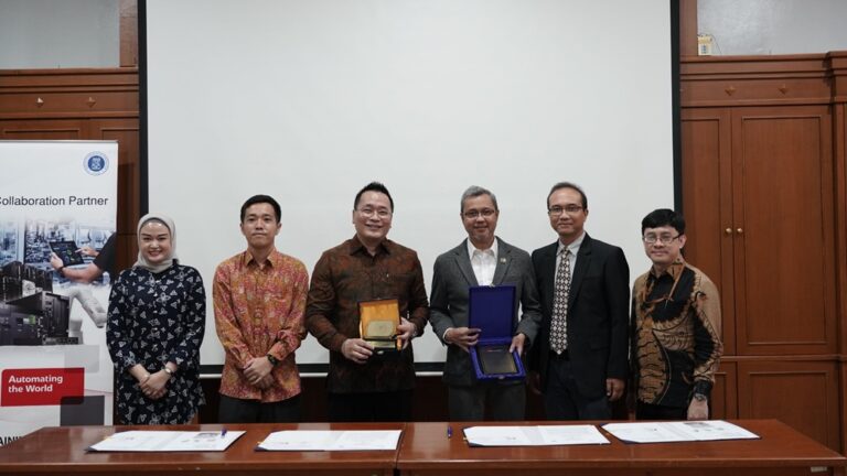 Hadapi Industri 4.0, Mitsubishi Electric Indonesia Perkuat Sinergi dengan ITB untuk Cetak Talenta Muda Unggul